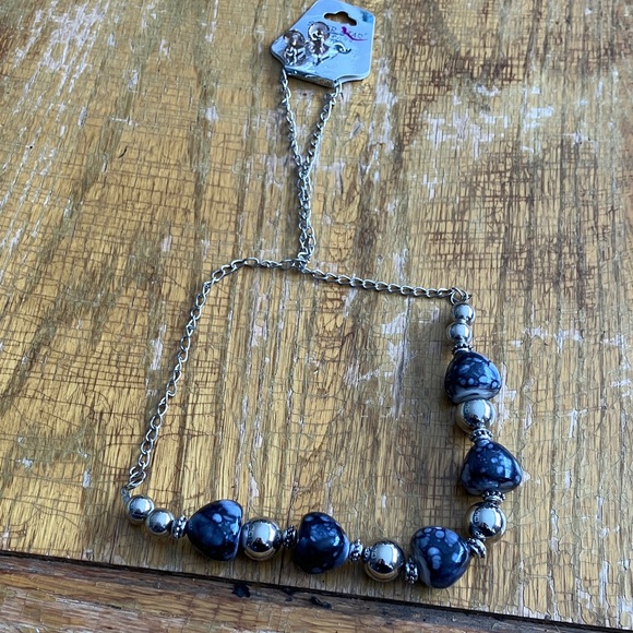 Super Star Jewelry - Chic Silver and Black Beaded Necklace